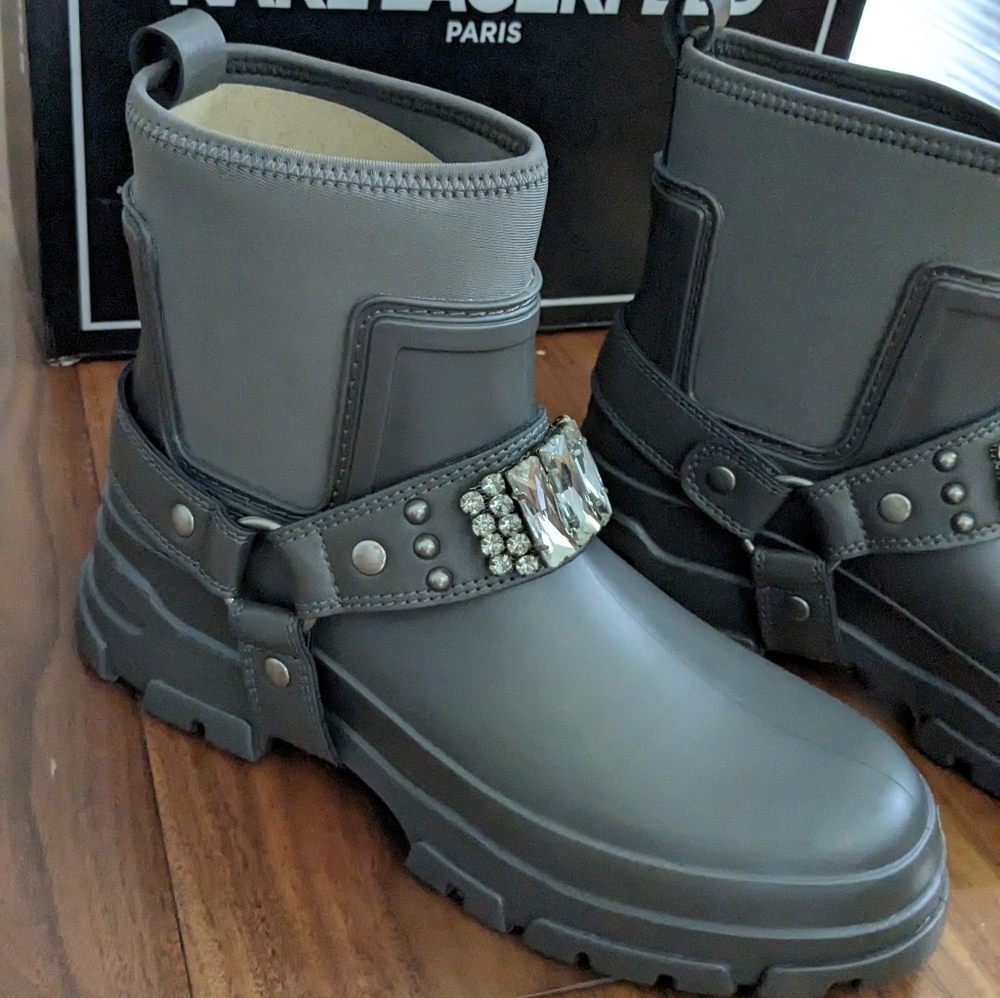 KARL LAGERFELD PARIS RAMI LUG SOLE ANKLE BOOTS SIZE 8 NEW IN BOX ❤️